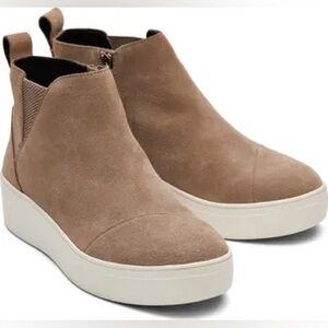 Toms Jamie Taupe Slip On Platform Women’s Sneakers Casual Shoes Size 9.5
